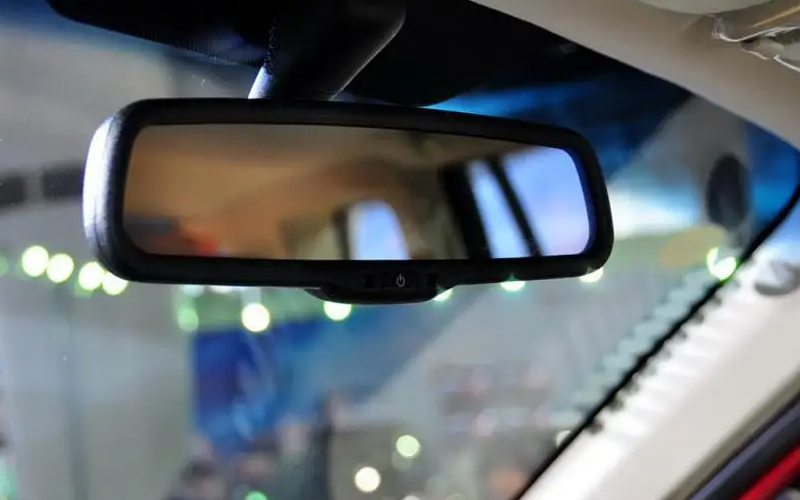 PC/ASA材料：汽車后視鏡輕量化與耐候性的完美解決方案