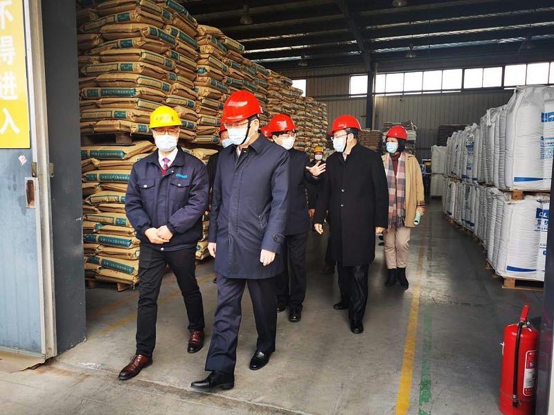 青島市走訪復工復產臺資企業(yè)--青島中新華美塑料有限公司